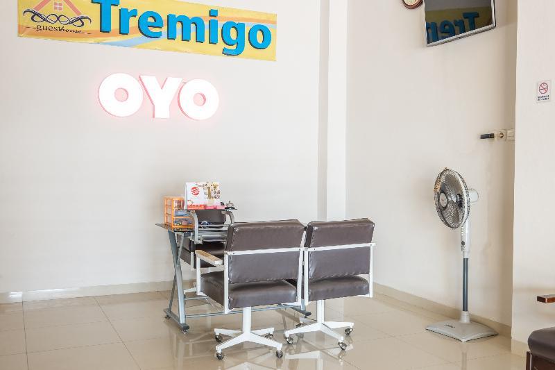 ホテル Oyo 936 トレミゴ ゲスト ハウス シャリアー チルボン エクステリア 写真
